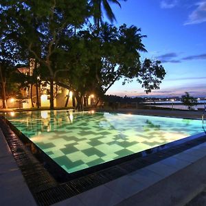 Jade Green Hotel Hambantota